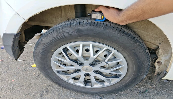 2020 Maruti New Wagon-R LXI CNG (O) 1.0, Petrol, Manual, 65,044 km, tyre