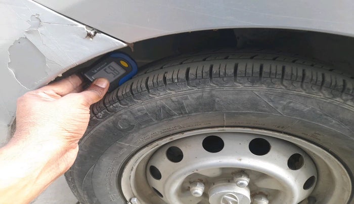 2017 Hyundai Eon ERA +, Petrol, Manual, 63,790 km, tyre