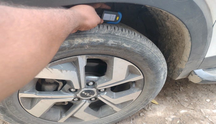 2022 KIA SONET HTX 1.0 IMT, Petrol, Manual, 70,387 km, tyre