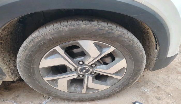 2022 KIA SONET HTX 1.0 IMT, Petrol, Manual, 70,387 km, tyre