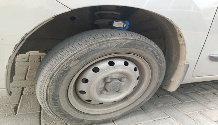 2011 Maruti Wagon R 1.0 LXI, Petrol, Manual, 1,78,160 km, tyre