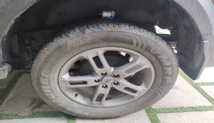 2021 Mahindra Thar LX HT PETROL 4WD MT, Petrol, Manual, 40,518 km, tyre