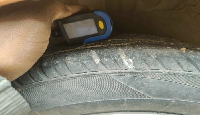 2014 Hyundai Grand i10 MAGNA 1.2 KAPPA VTVT, Petrol, Manual, 77,391 km, tyre