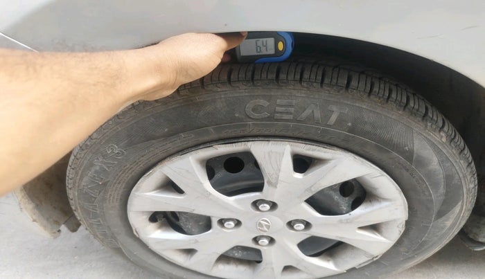 2015 Hyundai Grand i10 SPORTZ 1.2 KAPPA VTVT, Petrol, Manual, 36,649 km, tyre