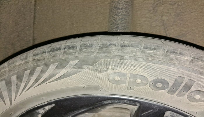 2022 Hyundai GRAND I10 NIOS SPORTZ 1.2 KAPPA VTVT CNG, Petrol, Manual, 35,699 km, tyre