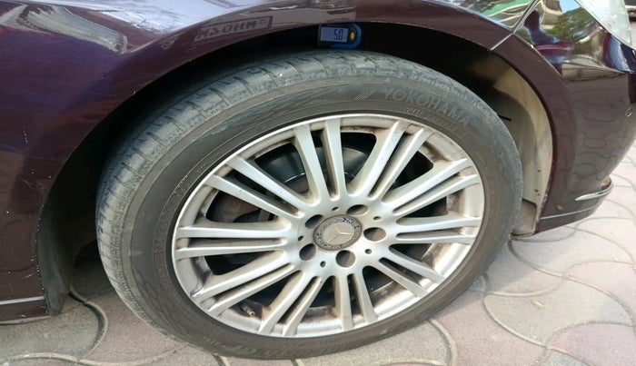 2012 Mercedes Benz E Class E 220 CDI ELEGANCE, Diesel, Automatic, 64,812 km, tyre