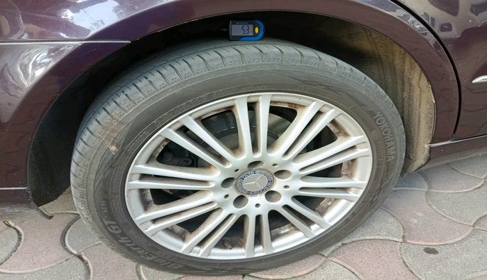 2012 Mercedes Benz E Class E 220 CDI ELEGANCE, Diesel, Automatic, 64,812 km, tyre