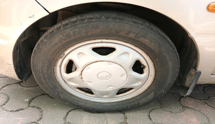 2010 Chevrolet Beat PS PETROL, Petrol, Manual, 12,159 km, tyre