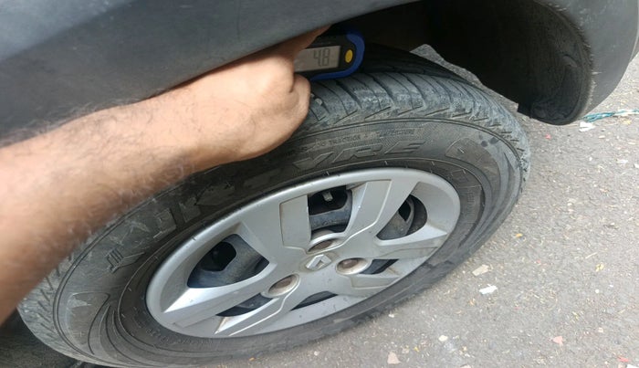 2016 Renault Kwid RXT 1.0, Petrol, Manual, 38,286 km, tyre