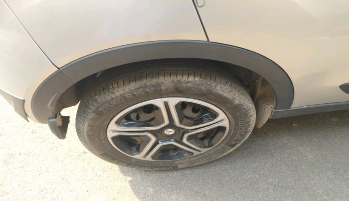 2019 Tata NEXON XM DIESEL, Diesel, Manual, 72,815 km, tyre