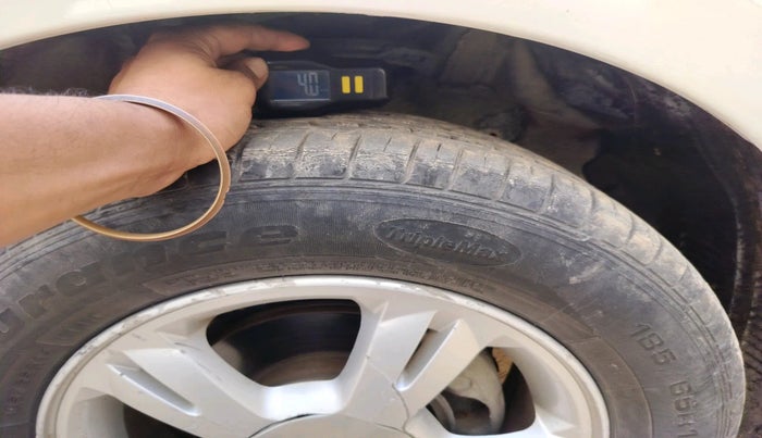 2011 Hyundai i20 SPORTZ 1.2, Petrol, Manual, 55,561 km, tyre