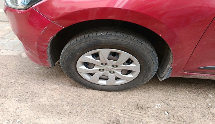 2017 Hyundai Elite i20 SPORTZ 1.2, Petrol, Manual, 89,803 km, tyre