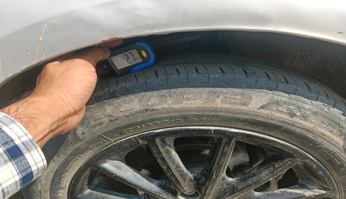 2017 Maruti IGNIS DELTA 1.2, Petrol, Manual, 1,31,385 km, tyre