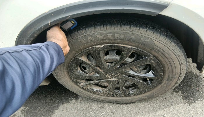 2023 Maruti Celerio VXI CNG, Petrol, Manual, 69,517 km, tyre