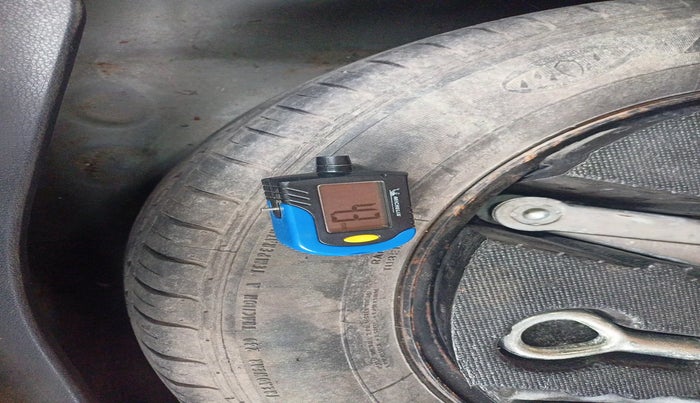 2018 Honda WR-V 1.5L I-DTEC VX MT, Diesel, Manual, 1,12,618 km, tyre