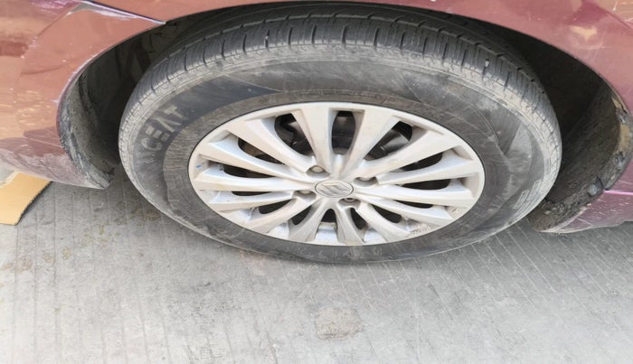 2018 Maruti Ciaz DELTA 1.5 SHVS MT PETROL, Petrol, Manual, 69,243 km, tyre