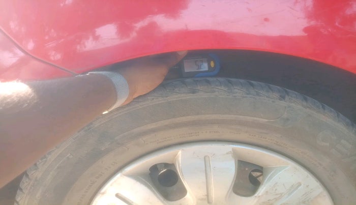 2010 Hyundai i10 ASTA 1.2 AT SUNROOF, Petrol, Automatic, 46,048 km, tyre