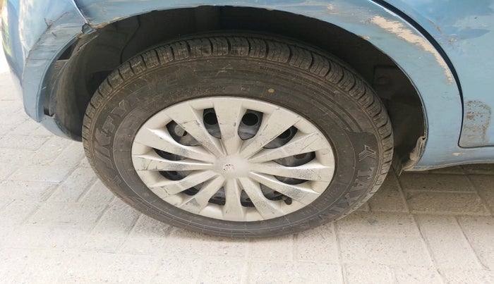 2010 Maruti Ritz VXI GENUS, Petrol, Manual, 1,05,460 km, tyre