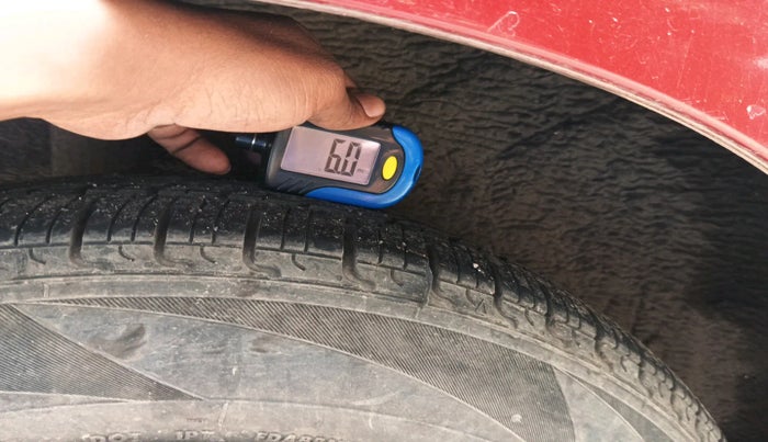 2014 Maruti Celerio VXI CNG, Petrol, Manual, 46,057 km, tyre