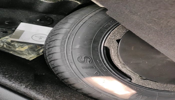 2021 BMW X1 sDrive 20d x Line, Diesel, Automatic, 30,728 km, tyre