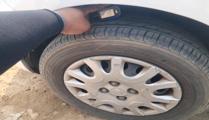 2011 Hyundai i20 MAGNA 1.2, Petrol, Manual, 72,563 km, tyre