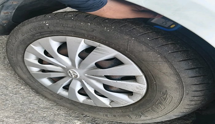 2018 Toyota Etios GD, Diesel, Manual, 64,539 km, tyre