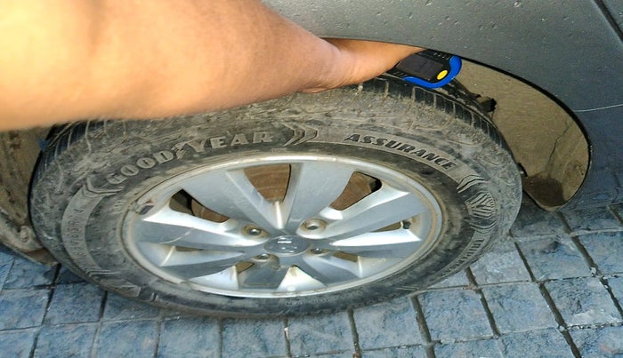 2013 Hyundai i20 SPORTZ 1.2, Petrol, Manual, 66,733 km, tyre