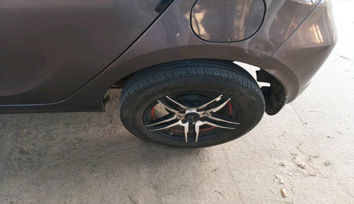 2018 Tata Tiago XM PETROL, Petrol, Manual, 25,678 km, tyre