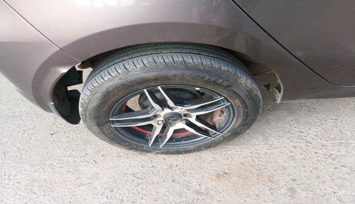 2018 Tata Tiago XM PETROL, Petrol, Manual, 25,678 km, tyre