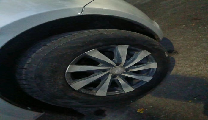 2010 Maruti Swift VDI, Diesel, Manual, 1,31,592 km, tyre