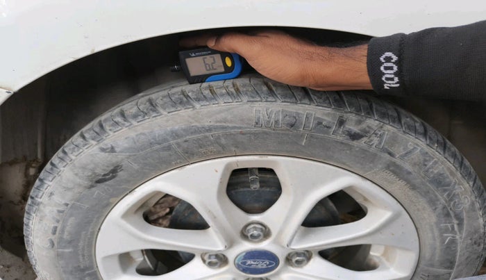 2016 Ford New Figo TITANIUM PLUS 1.2 PETROL, Petrol, Manual, 98,503 km, tyre