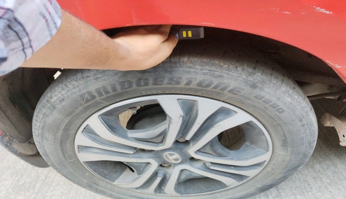 2020 Tata Tiago XZ PETROL, Petrol, Manual, 61,853 km, tyre