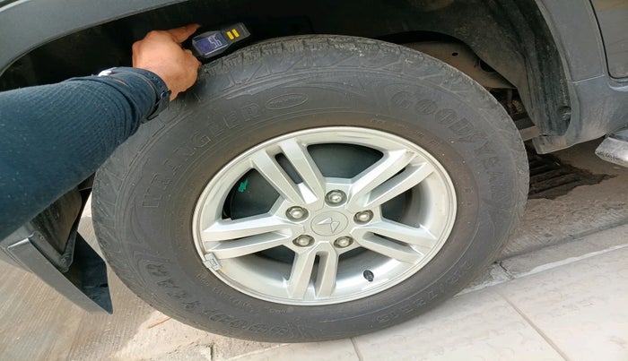 2023 Mahindra BOLERO NEO N10 R, Diesel, Manual, 6,467 km, tyre