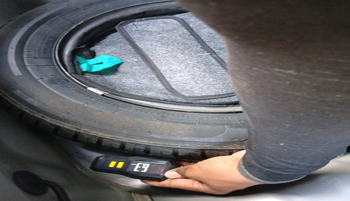 2021 Hyundai NEW SANTRO SPORTZ AMT, Petrol, Automatic, 13,729 km, tyre