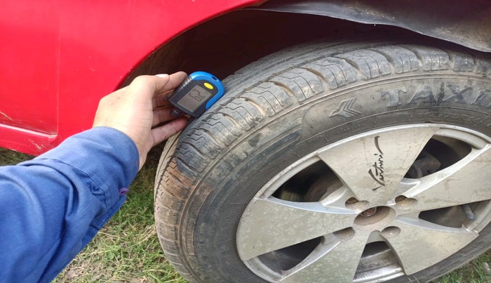 2011 Chevrolet Beat LT PETROL, Petrol, Manual, 78,294 km, tyre