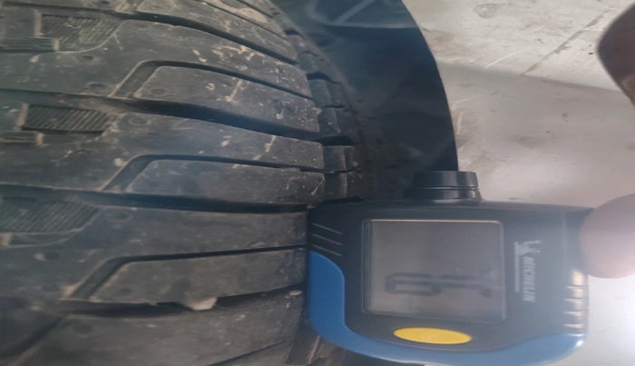 2024 Mahindra SCORPIO-N N Z8 S Petrol AT, Petrol, Automatic, 17,282 km, tyre