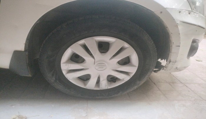 2014 Maruti Swift Dzire VDI, Diesel, Manual, 1,55,780 km, tyre