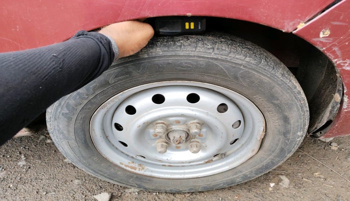 2011 Hyundai Santro Xing GLS, Petrol, Manual, 90,632 km, tyre