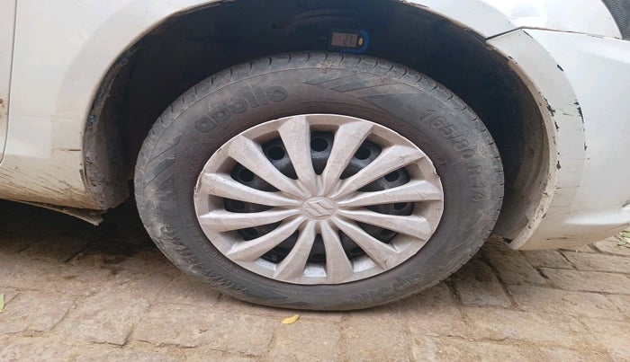 2016 Maruti Swift Dzire VDI, Diesel, Manual, 96,635 km, tyre