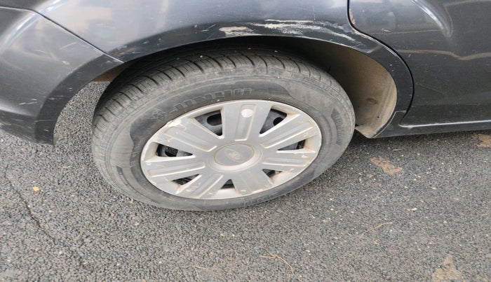 2012 Ford Figo ZXI 1.2 PETROL, Petrol, Manual, 59,769 km, tyre