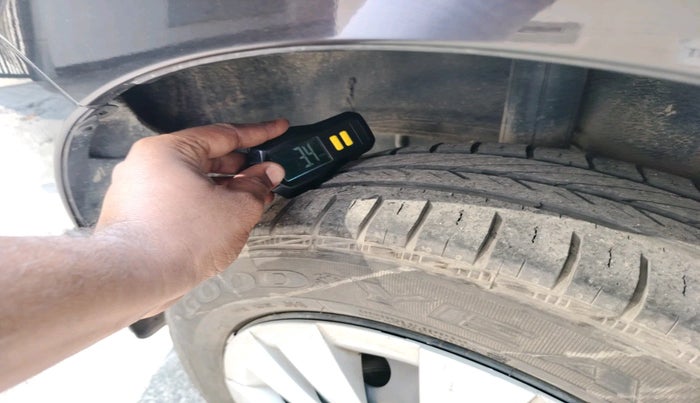 2019 Toyota YARIS G CVT, Petrol, Automatic, 54,982 km, tyre