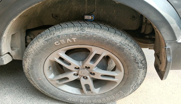 2022 Mahindra Thar LX D HT 2WD MT, Diesel, Manual, 63,582 km, tyre