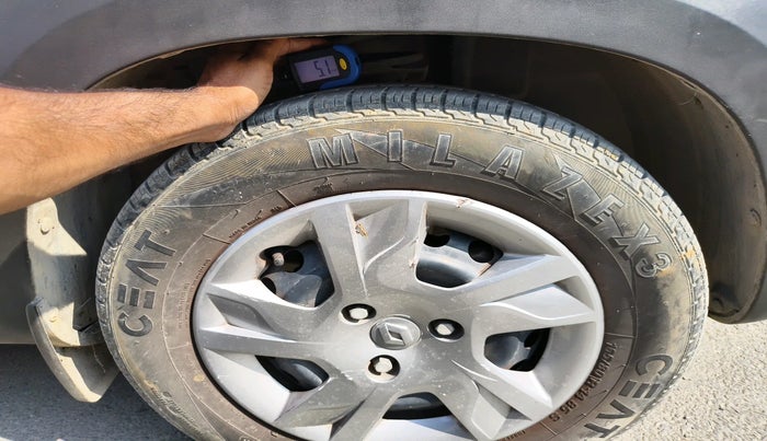 2021 Renault Kwid RXT 1.0 (O), Petrol, Manual, 23,355 km, tyre