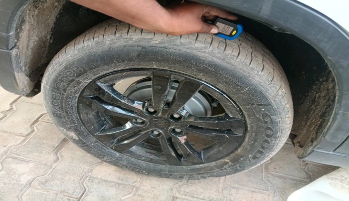 2019 Maruti Vitara Brezza ZDI PLUS, Diesel, Manual, 1,07,123 km, tyre