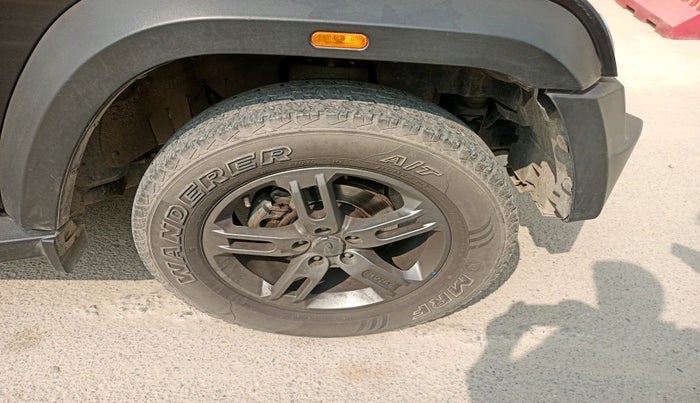 2021 Mahindra Thar LX D AT 4WD HT, Diesel, Automatic, 57,195 km, tyre