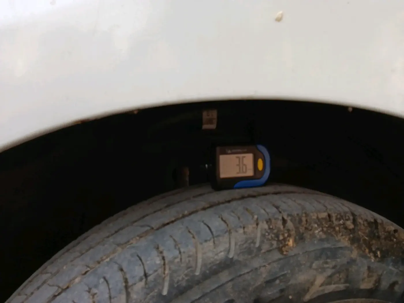 2023 Maruti Ertiga   VXI (O) CNG, Petrol, Manual, 86,973 km, tyre