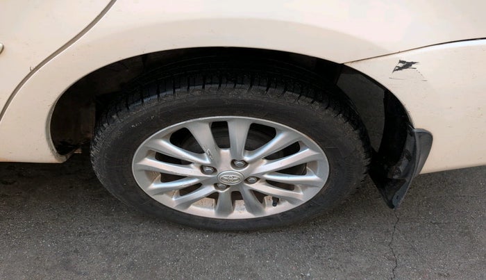 2015 Toyota Etios VX, Petrol, Manual, 1,69,373 km, tyre