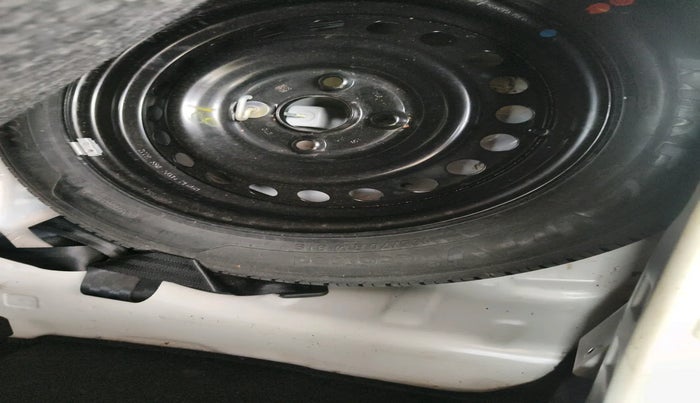 2020 Maruti S PRESSO VXI PLUS AMT, Petrol, Automatic, 13,551 km, tyre