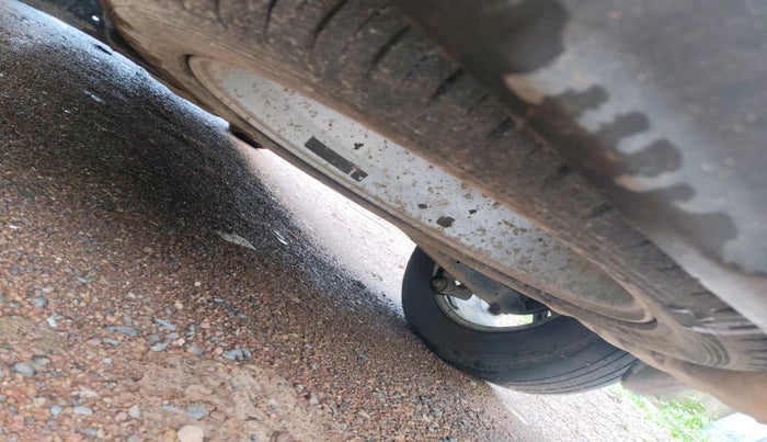 2012 Hyundai Santa Fe 2 WD, Diesel, Manual, 2,71,005 km, tyre