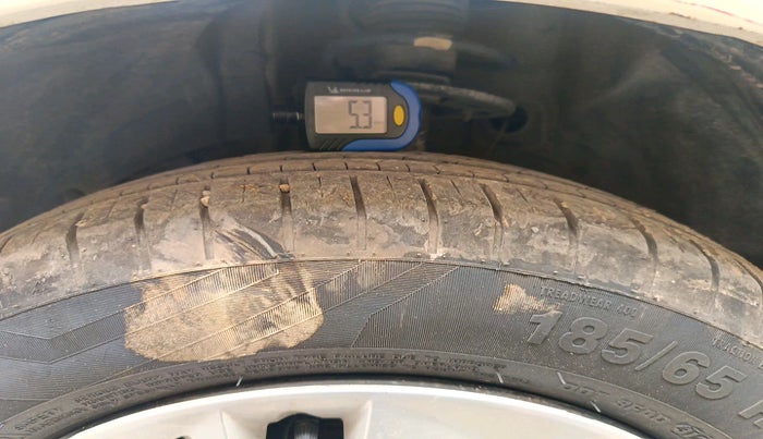 2016 Maruti Baleno DELTA PETROL 1.2, Petrol, Manual, 1,44,312 km, tyre